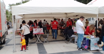 ÖĞRENCİLER VELİLERİNİ KAN BAĞIŞINA İKNA ETTİ