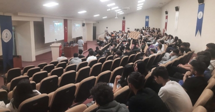 ÇİVRİL MYO’DA SEKTÖR GÜNLERİ DÜZENLENDİ