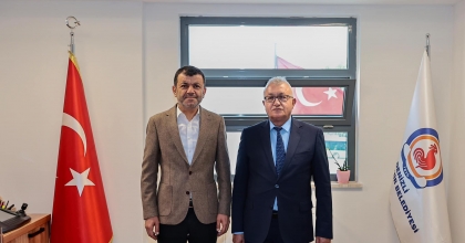 TÜZÜNER’E İLK ZİYARET ÇAVUŞOĞLU’DAN