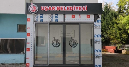 UŞAK HALKI AKILLI DURAKLA TANIŞACAK  