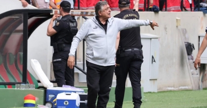 YILMAZ VURAL YÖNETİMİNDEKİ MENEMEN FK SEZONU TAMAMLADI  