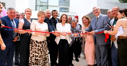 KENDİ GÖZ MERKEZİNİ AÇTI