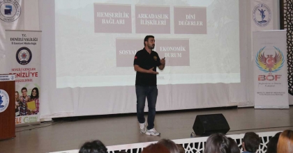 2 BİN ÖĞRENCİYE ARKADAŞ SEÇİMİNİN ÖNEMİ ANLATILDI