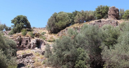 AİGAİ ANTİK KENTİ’NDE ÇALIŞMALAR HIZLANDI