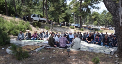 KIRKAĞAÇ’TA ABİD DEDE HAYRINA YOĞUN İLGİ