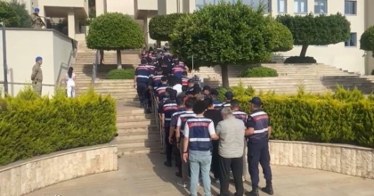 MUĞLA MERKEZLİ 6 İLDE GÖÇMEN KAÇAKÇILIĞI OPERASYONU