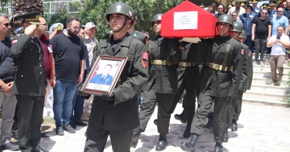 UÇAK KAZASINDA ŞEHİT OLAN PİLOT SONSUZLUĞA UĞURLANDI