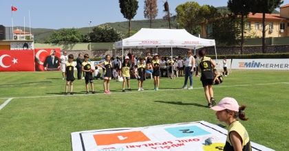 MUĞLA'DA ÇOCUK OYUNLARI ŞENLİĞİ DÜZENLENDİ  