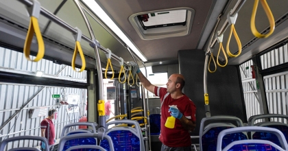 İZMİR’İN TOPLU ULAŞIM ARAÇLARI TERTEMİZ