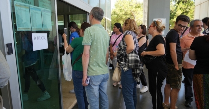 YKS'YE GEÇ KALAN ADAYIN İMDADINA POLİS EKİPLERİ YETİŞTİ