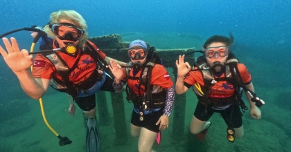 SİDE’DE SU ALTINA KADIN DOKUNUŞU