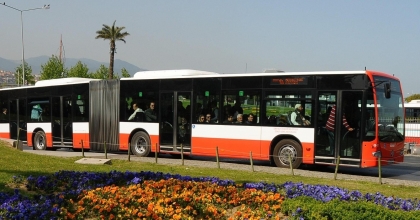 İZMİR’DE TOPLU TAŞIMA BAYRAMDA ÜCRETSİZ OLACAK