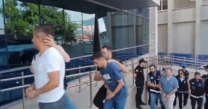 SAADET ZİNCİRİ OPERASYONUNDA 4 ŞÜPHELİYE EV HAPSİ CEZASI   
