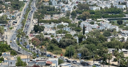 BODRUM'DAN 12 SAATTE 20 BİN ARAÇ ÇIKIŞ YAPTI  