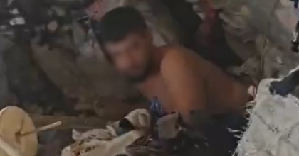 CEZAEVİ FİRARİSİ ÇORAP ÇUVALLARI ARASINDA YAKALANDI 