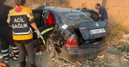 MENFEZE DÜŞEN OTOMOBİLDE 1 KİŞİ ÖLDÜ