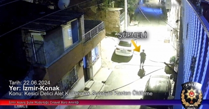 FİRARİ KATİLİN KARISINI ÖLDÜRMEYE GELDİĞİ ANLAR KAMERADA