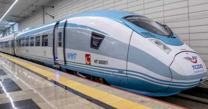 BAYRAMDA DEMİR YOLUNU 7,5 MİLYON KİŞİ KULLANDI