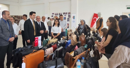 ÇAL'DA ÖĞRENME VE EL EMEĞİ ŞÖLENİ YAPILDI