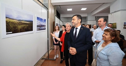 GENÇ DENİZLİ’DEN FOTOĞRAF SERGİSİ