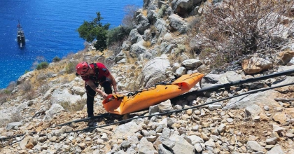 KELEBEKLER VADİSİNDEN DÜŞEN ADAM HAYATINI KAYBETTİ  