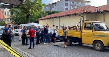 KIZI TARAFINDAN CANSIZ BEDENİ BULUNDU, KOCASI HER YERDE ARANIYOR