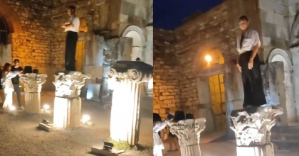 TARİHİ KALINTILARIN ÜZERİNE ÇIKIP FOTOĞRAF ÇEKİLDİLER