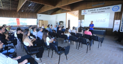 DİSGDER’DEN TEMEL AFET BİLİNCİ EĞİTİMİ