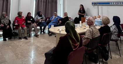 BÜYÜK ANNE-BÜYÜK BABA OKULU AÇILDI