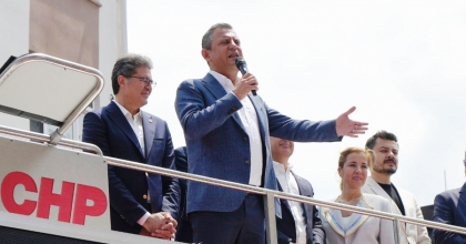 ÖZEL DENİZLİ’Yİ DİLİNDEN DÜŞÜRMÜYOR