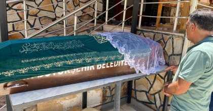 PATLAMADA HAYATINI KAYBEDEN DİLEK, DUVAĞIYLA TOPRAĞA VERİLDİ