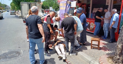 MOTOSİKLETE ÇARPTI, OTOMOBİLİ BIRAKIP YAYA OLARAK KAÇTI