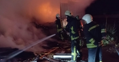 MARANGOZ DÜKKANI ALEV ALEV YANDI