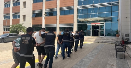 EL YAPIMI PATLAYICILARLA İŞYERLERİNİ TEHDİT ETTİLER