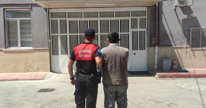 HIRSIZLIK SUÇUNDAN ARANAN ŞAHIS YAKALANDI  