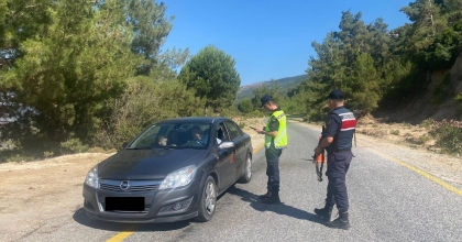 JANDARMA ORMAN YANGINLARINA KARŞI BİLGİLENDİRDİ  