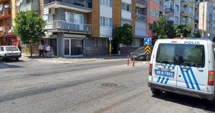 KOMŞULARI ÖLDÜ SANDI, KUAFÖRDE BULUNDU