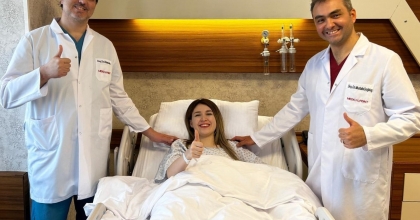 20 YAŞINDAKİ ECEM YENİDEN VOLEYBOL OYNAYABİLECEK