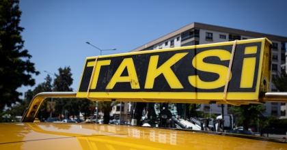 İZMİR'DE TAKSİ ÜCRETLERİNE ZAM DAHA