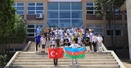 AZERBAYCAN HEYETİ ERBAKIR FEN LİSESİNİ ZİYARET ETTİ