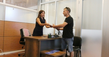 SELÇUK'TA 'ESNAF MASASI' HİZMET VERMEYE BAŞLADI   