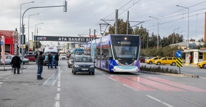 ÇİĞLİ VE KARŞIYAKA TRAMVAY HATLARINDA AKTARMASIZ ULAŞIM