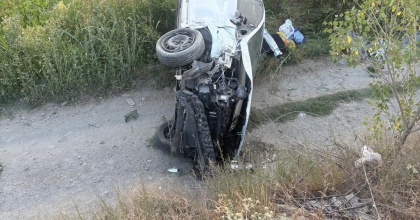 AFYONKARAHİSAR'DA KAZA: 3 YARALI