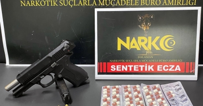 UYUŞTURUCU OPERASYONLARINDA 3 TUTUKLAMA   