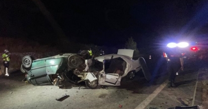 SÖKE-KUŞADASI KARAYOLU'NDA TRAFİK KAZASI: 7 YARALI   