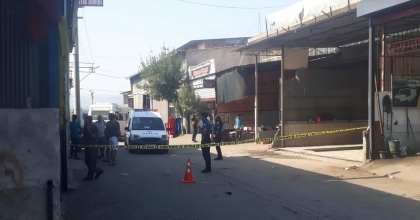 KOMŞU KAVGASI KANLI BİTTİ: 1 YARALI