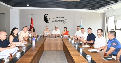 SOKAK HAYVANLARI İÇİN BİR ARAYA GELDİLER