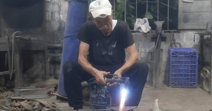 ÇATIDAN DÜŞEN ADAM HAYATINI KAYBETTİ