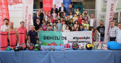 ÖZEL ÖĞRENCİLERE SPOR MALZEMESİ DESTEĞİ