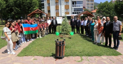 ÇAMELİ’DE KARDEŞLİK FİDANLARI DİKİLDİ